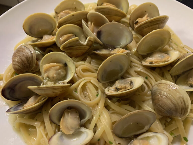 seafood pasta dish