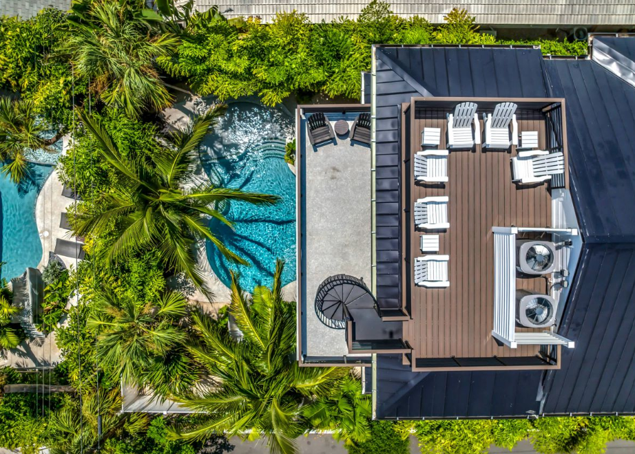 aerial of Lido Key rental